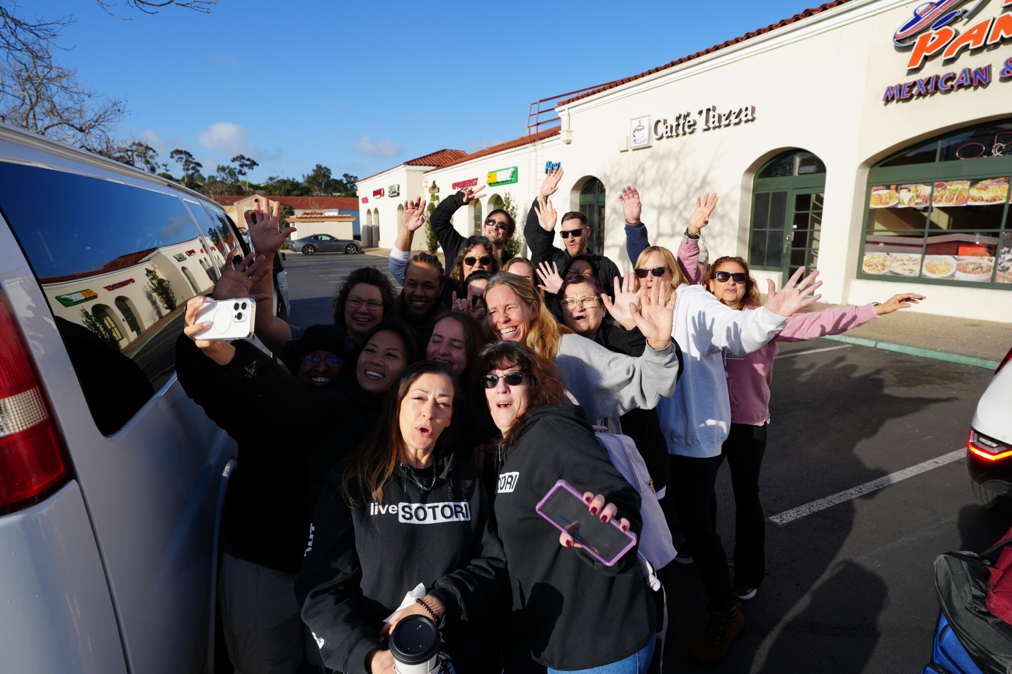 housebuilding with livesotori community